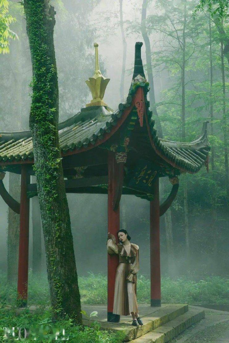 逃离广阔的山川